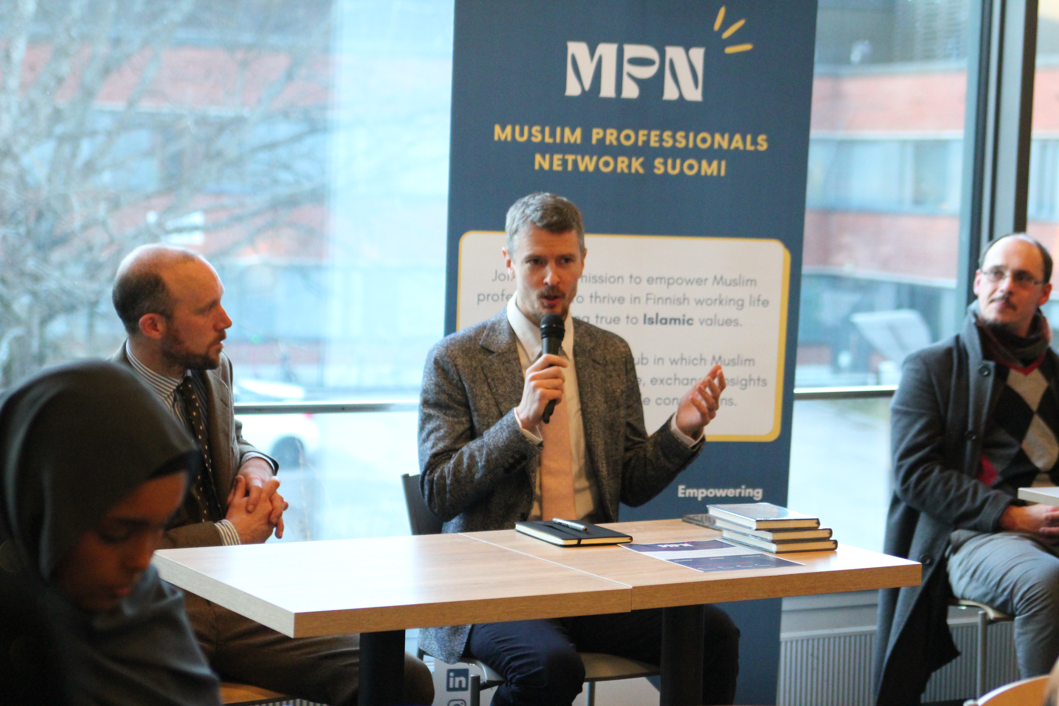 Iftar & Zakat discussion event photo 8